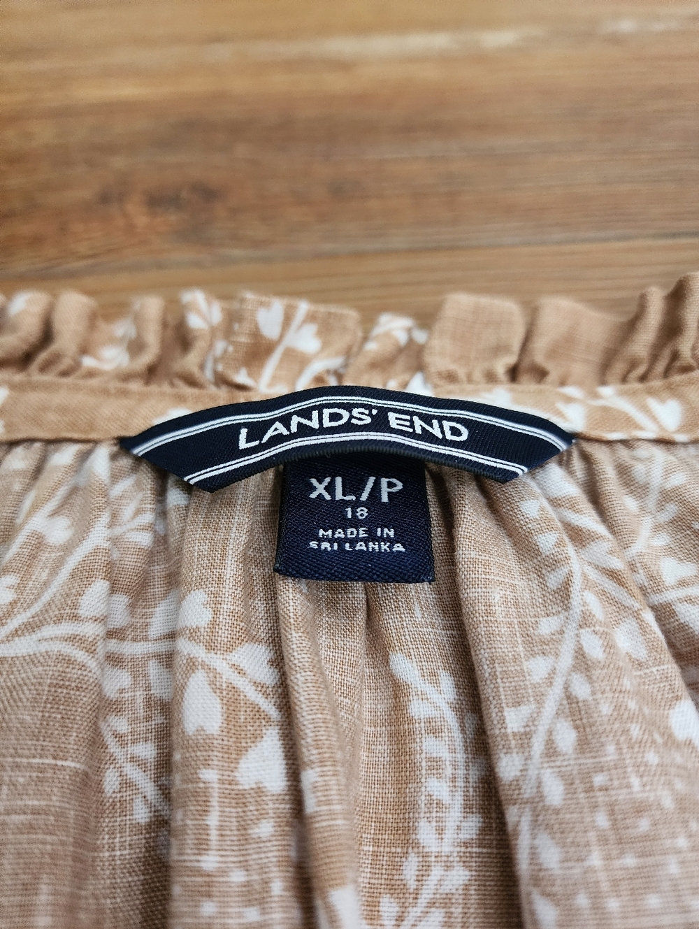Lands' End Petite Linen Top Women's XL 18 Brown Floral - Picture 2 of 8